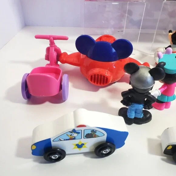 Mickey Mouse Clubhouse Figures Vehicles Train Depot Tractor Lot Tested - Picture 10 of 16